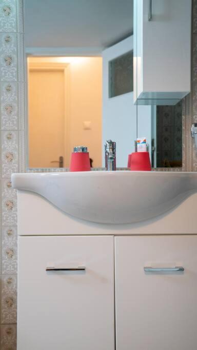 Cozy Apartment In Athens Center エクステリア 写真